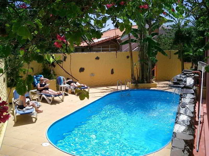 Pool, Inn and Art Falesia, Madeira
