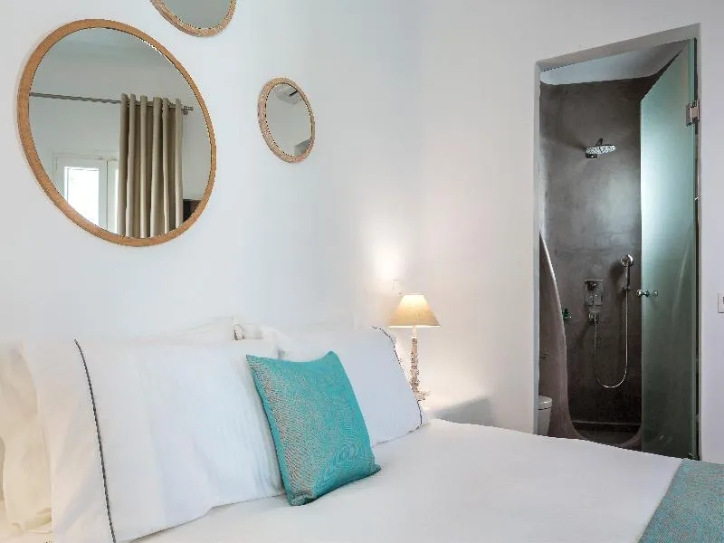 JUNIOR SUITE WITH JACUZZI Room, Colours of Mykonos, Mykonos