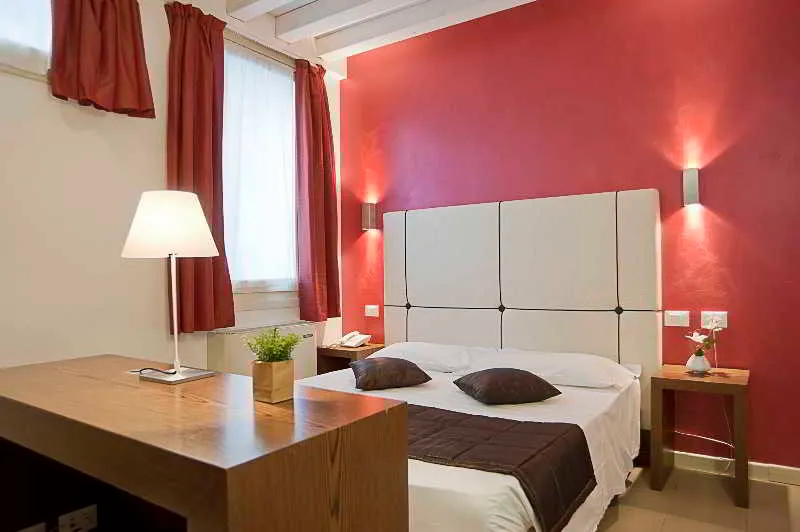 Room, Al Canal Regio, Venice