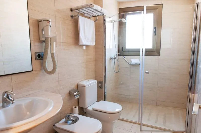 Double or Twin STANDARD Room, Duran Hotel & Restaurant, Costa Brava