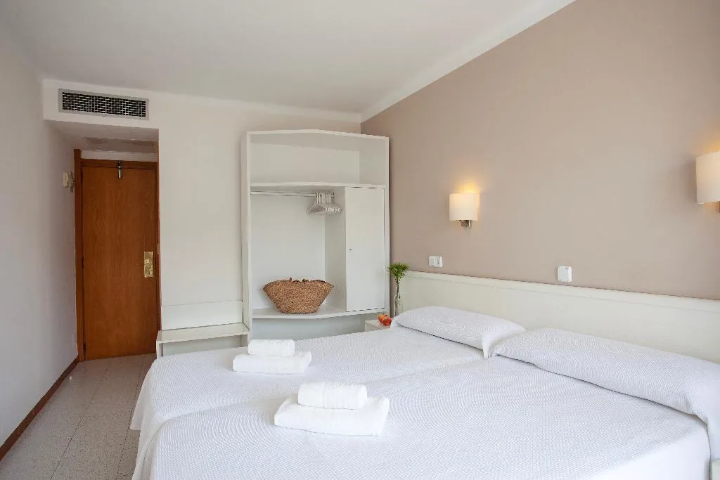 Room, Hostal Residencia Sutimar, Majorca