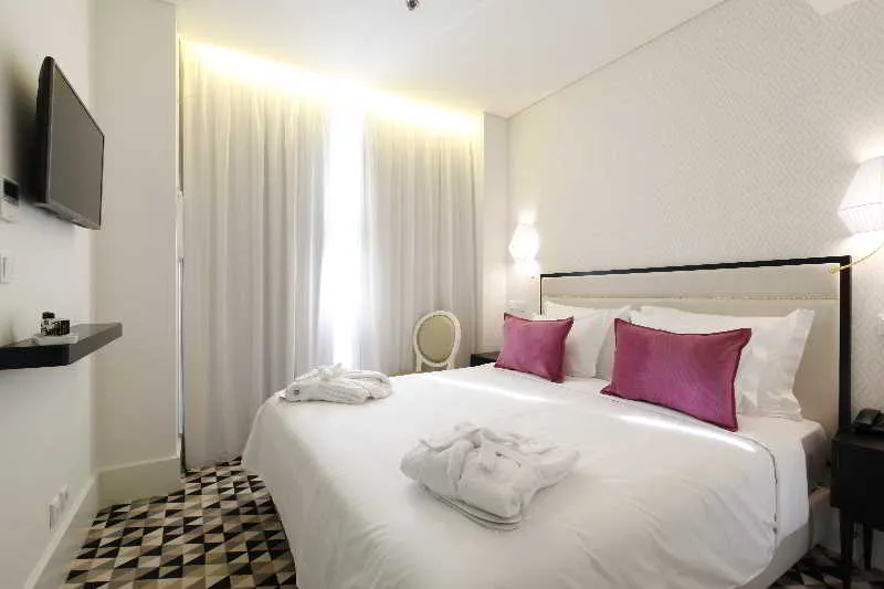 Room, Lis Baixa, Lisbon