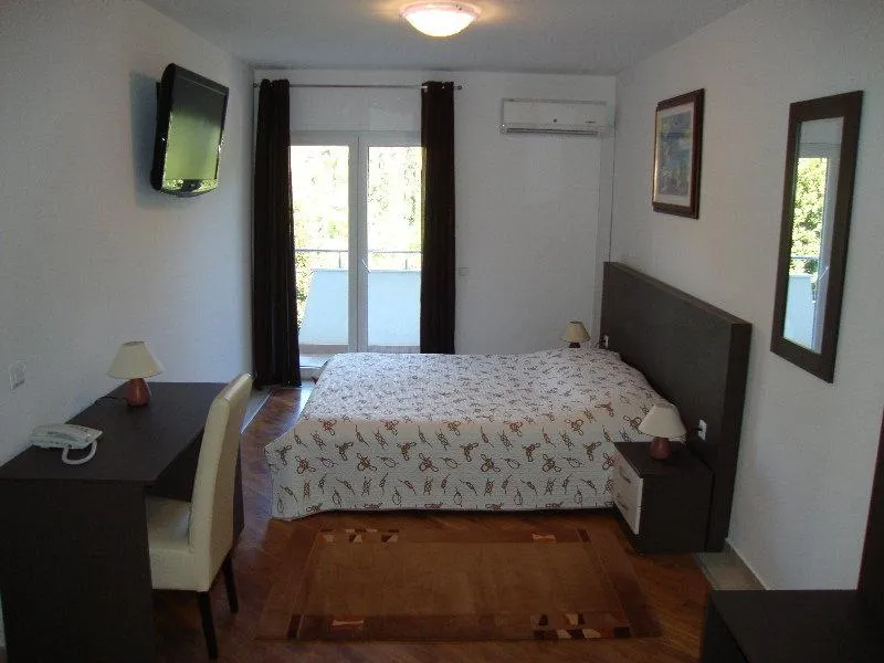 TRIPLE WITH BALCONY Room, Villa Royal, Dubrovnik