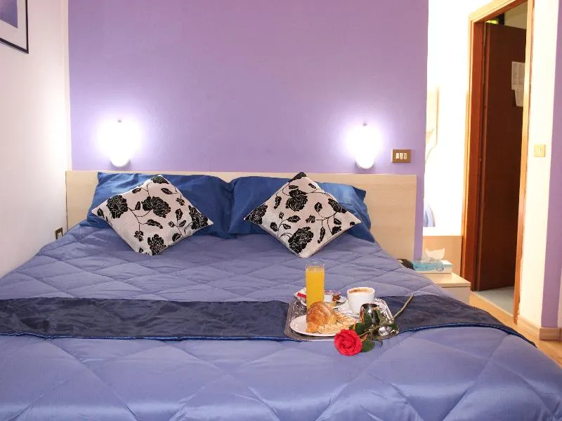 Room, Europa Hotel, Milan