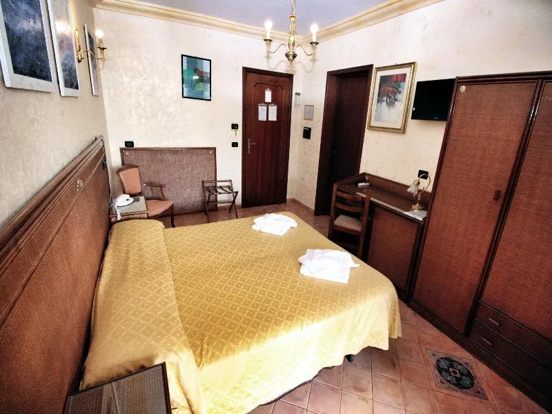 Room, Triscinamare Hotel Residence, Palermo