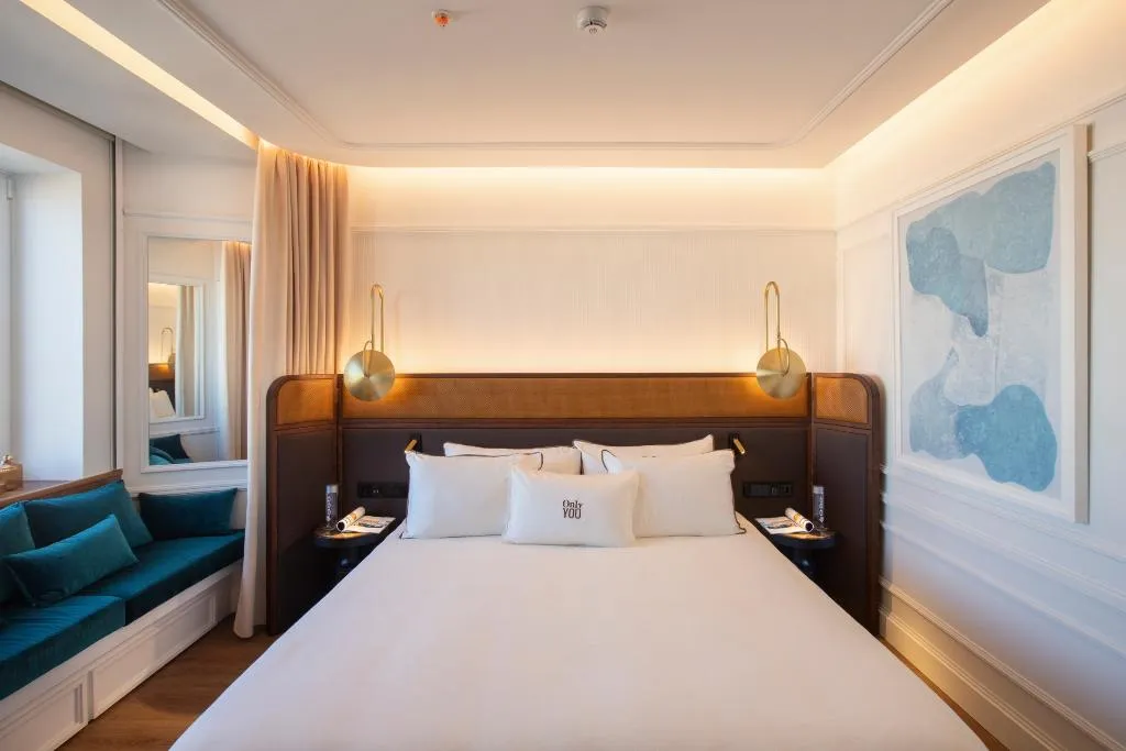 Double or Twin WITH VIEWS Room, Only YOU Hotel Valencia, Valencia
