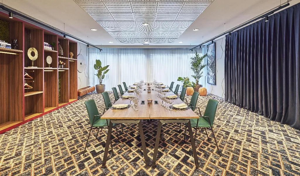 Room, NH Collection Madrid Eurobuilding, Madrid