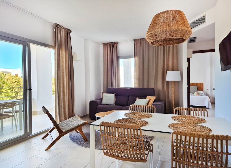 Apartaments Proa Es Pujols, Ibiza