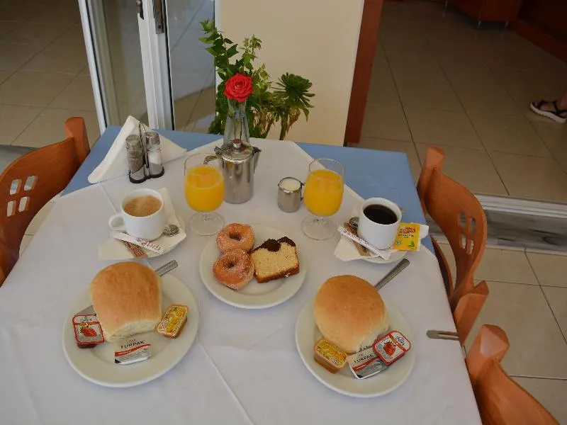 Restaurant, Montes Studios & Apartments, Zante