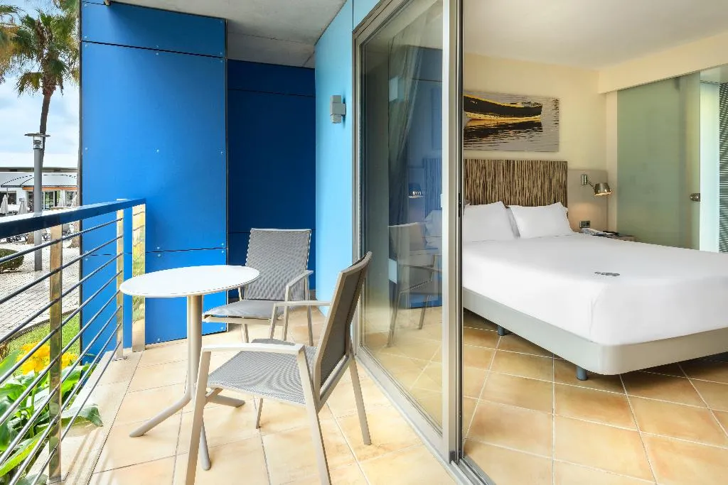 DOUBLE SUPERIOR Room, Seth Punta Prima, Menorca