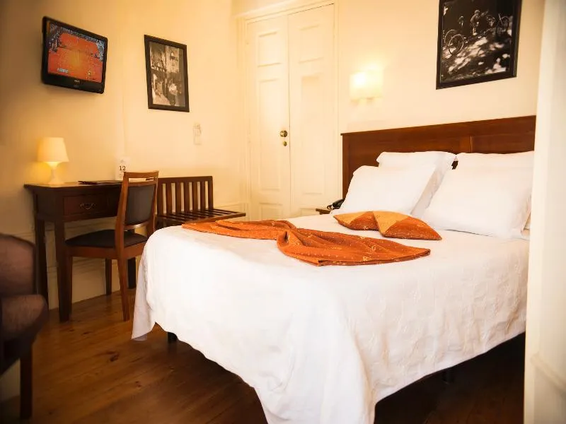 DOUBLE STANDARD Room, Aliados, Porto