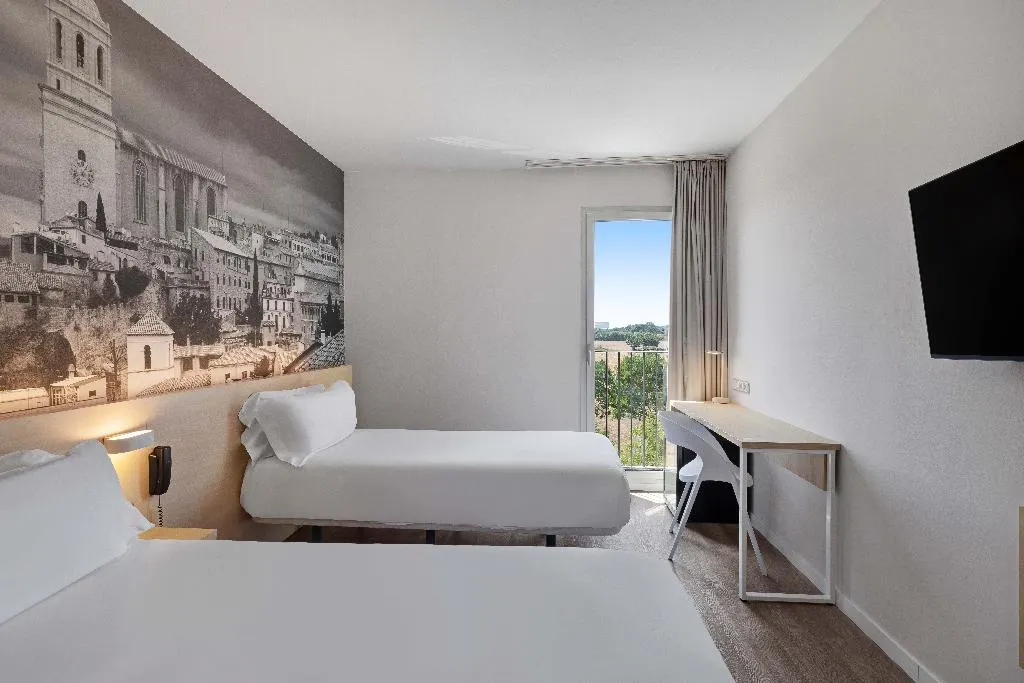 Room, B&B HOTEL Girona 3, Costa Brava