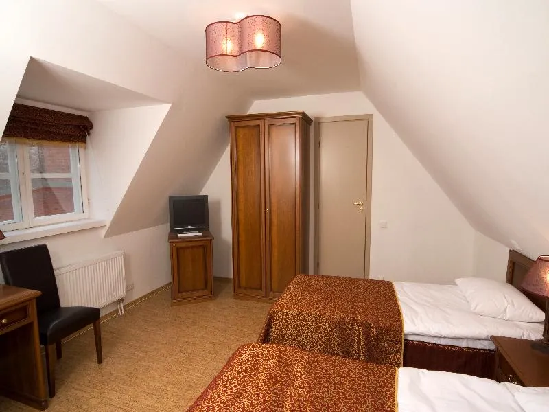 DOUBLE STANDARD Room, St. Olav, Tallinn