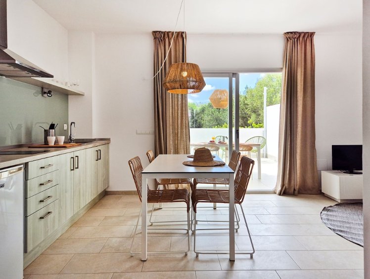 Apartaments Proa Es Pujols, Ibiza