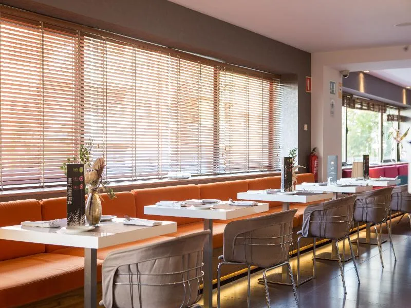 Restaurant, Moxy Barcelona, Barcelona