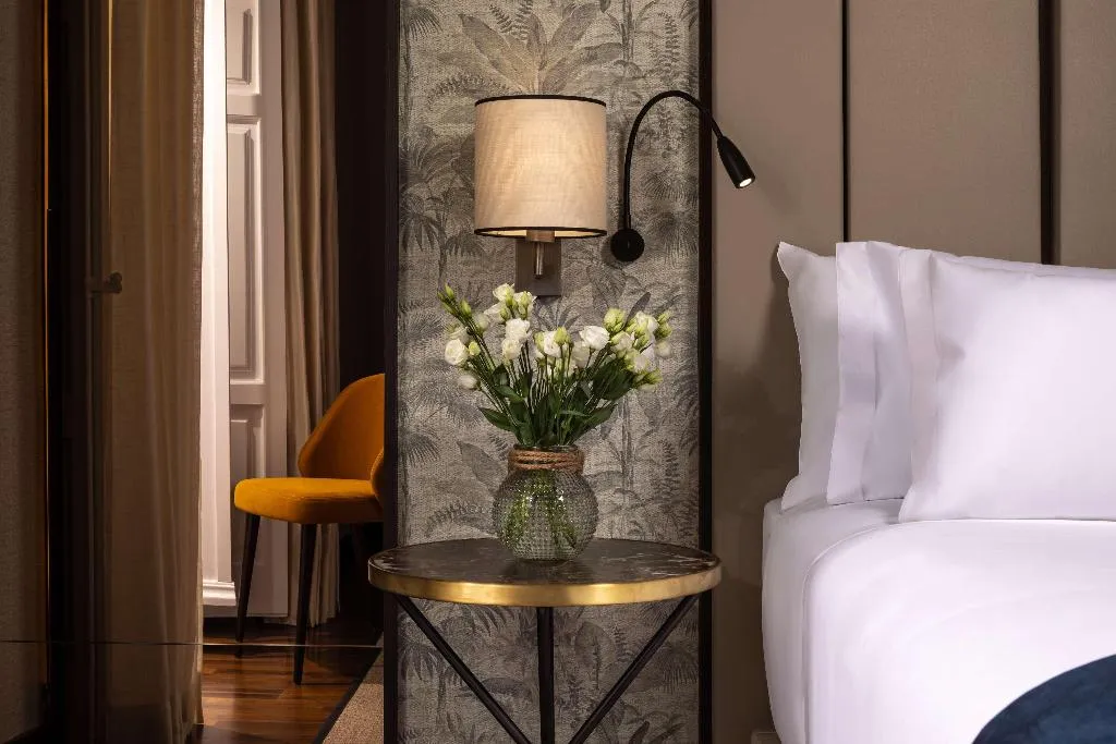 DOUBLE DELUXE WITH VIEWS Room, NH Collection Madrid Palacio de Tepa, Madrid