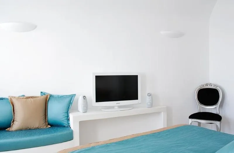 SUITE STANDARD Room, Above Blue Suites, Santorini