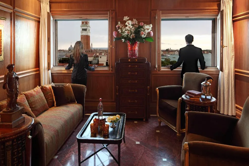 SUITE CANAL VIEW Room, Bauer Palazzo, Venice