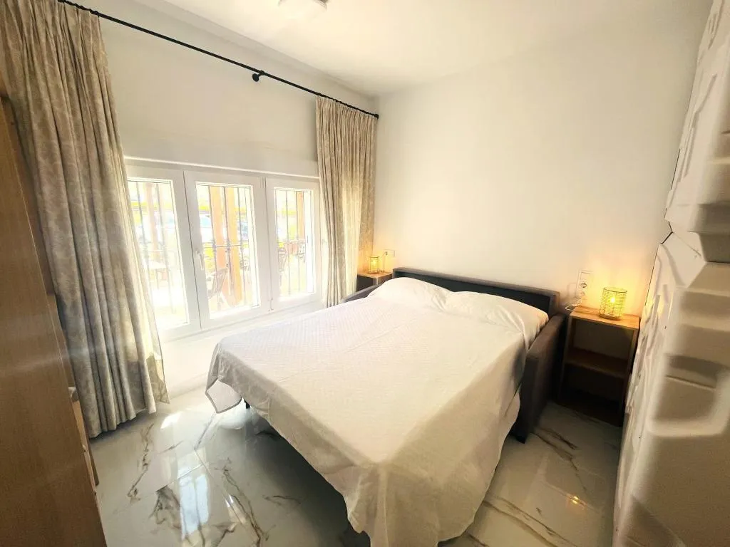 QUADRUPLE JAPANESE ROOM Room, Hostal Sorbas, Andalucia