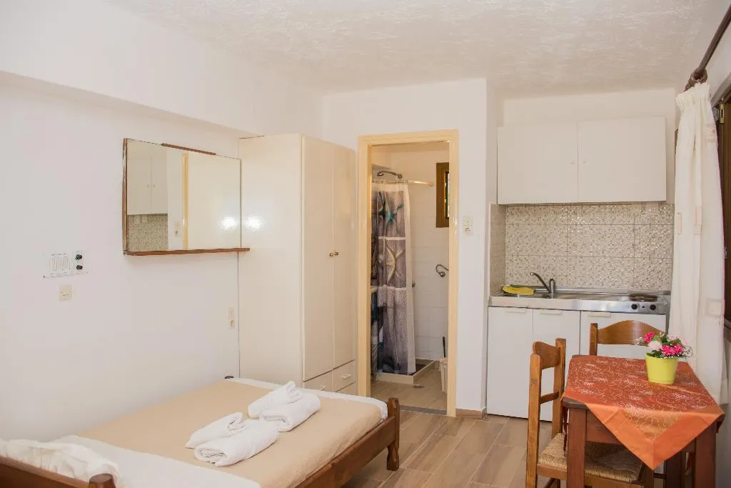 STUDIO CAPACITY 3 Room, Bellino Apartments, Crete