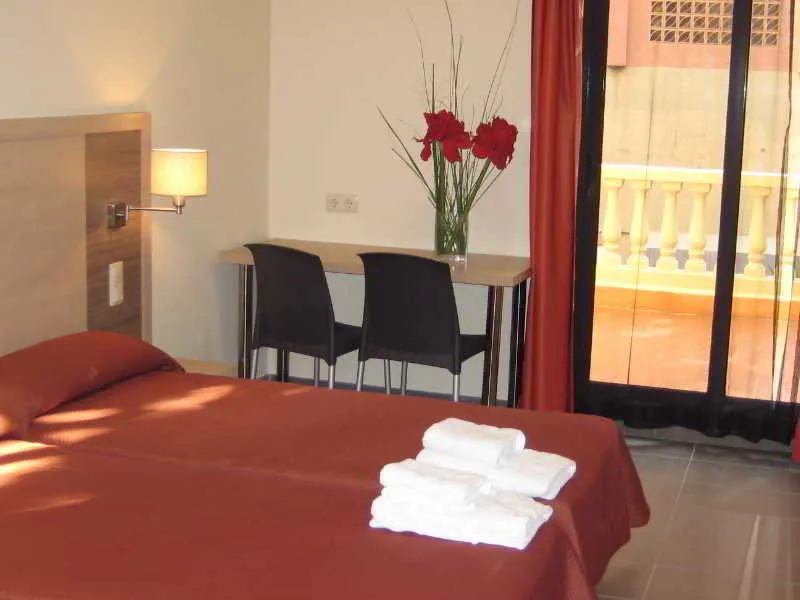 DOUBLE STANDARD Room, Residencia Erasmus Gracia, Barcelona