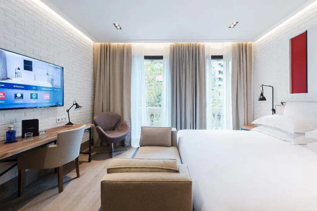 DOUBLE STANDARD Room, The Corner Hotel, Barcelona