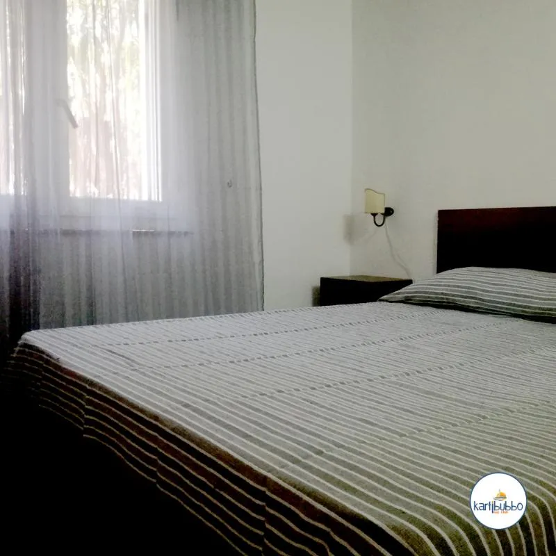 BUNGALOW CAPACITY 6 Room, Kartibubbo Beach Resort, Palermo