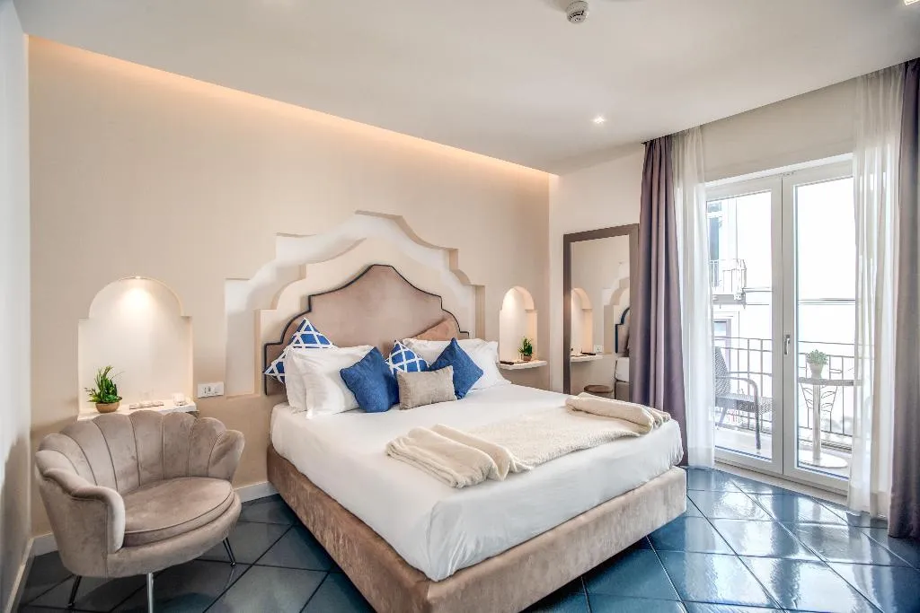 JUNIOR SUITE CLASSIC Room, Sorrento City, Naples