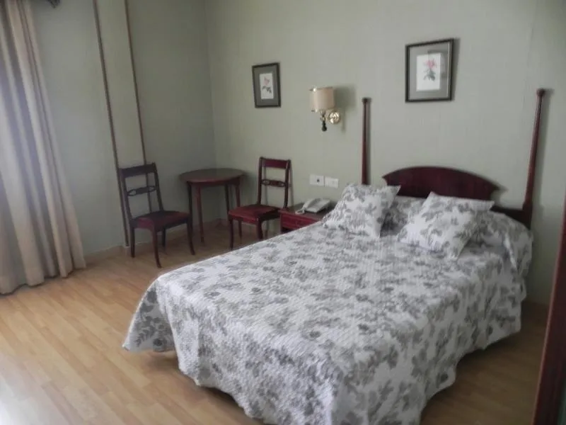 Double or Twin ONE BED Room, Sierra Aracena, Seville