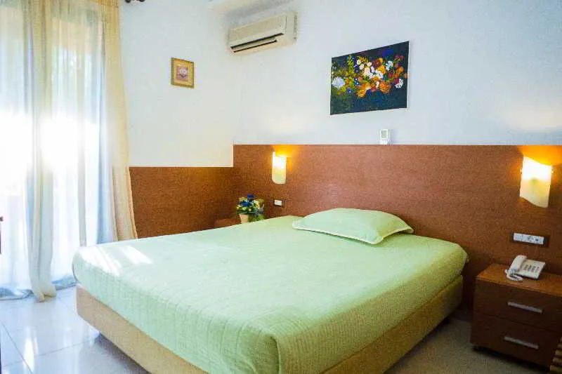 Room, Mariamare, Crete