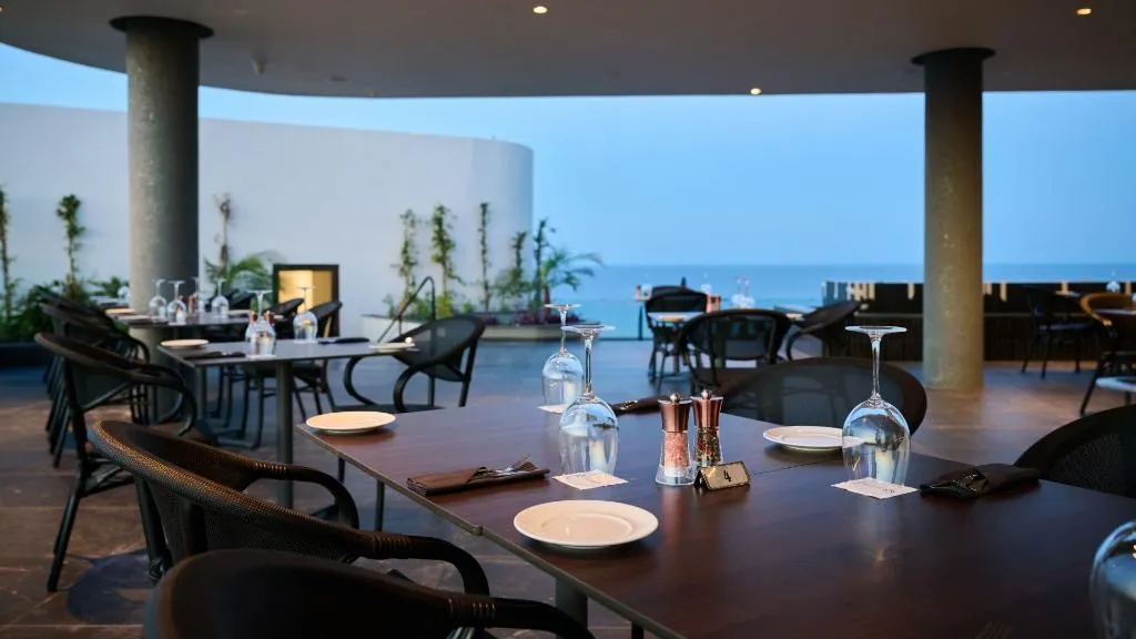 Restaurant, Sunrise Emerald, Cyprus