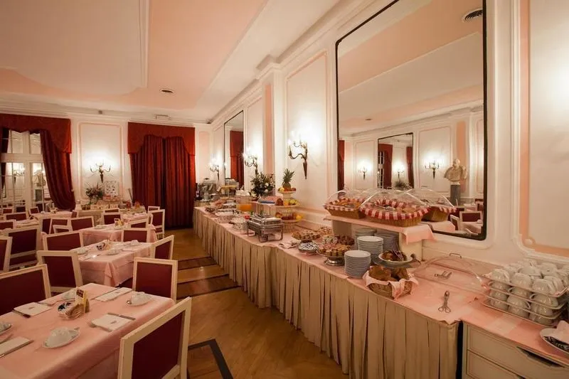 Restaurant, Bettoja Hotel Massimo d'Azeglio, Rome