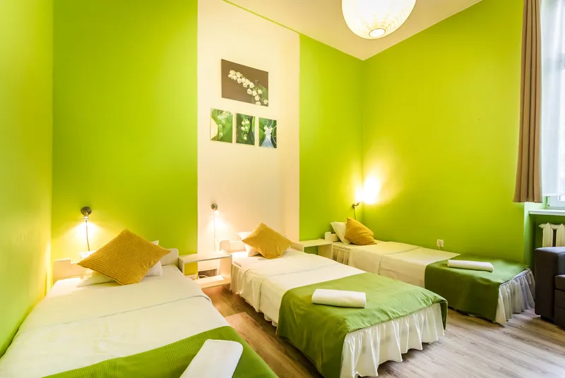TRIPLE WITH SHARED BATHROOM Room, The Secret Garden Hostel, Krakow