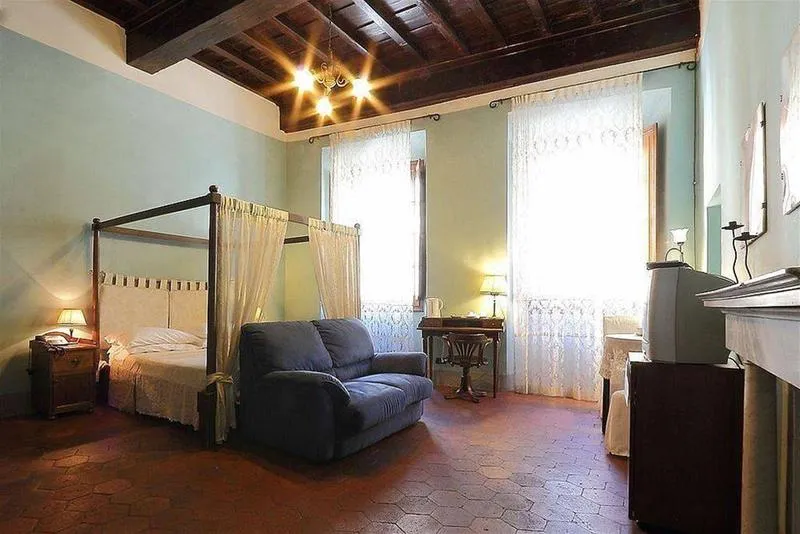 General view, La Residenza del Proconsolo, Florence