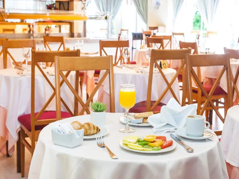 Restaurant, Hoteles Globales Reina Cristina, Costa De La Luz