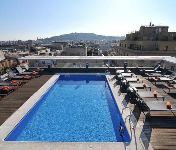 Pool, Jazz, Barcelona