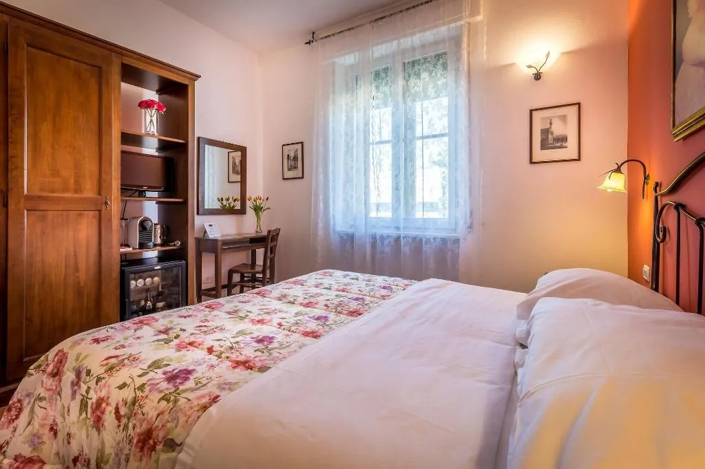 Room, B&B Antiche Armonie, Florence