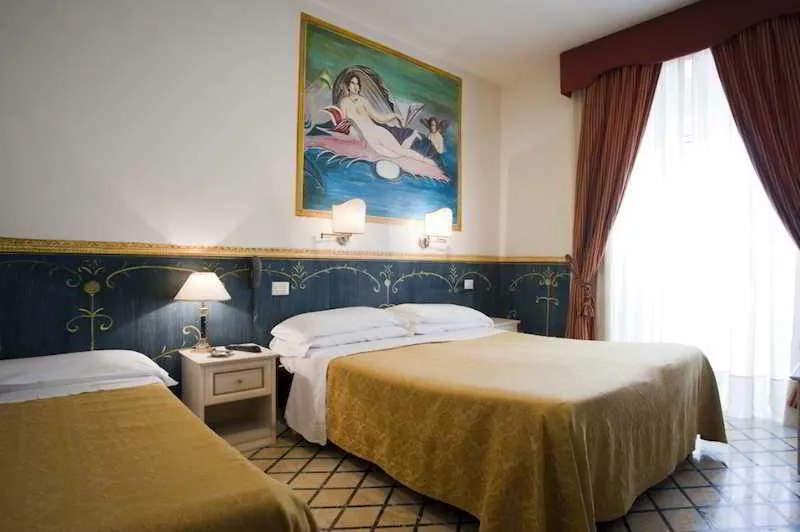 TRIPLE STANDARD Room, Hotel Europeo City Break, Naples