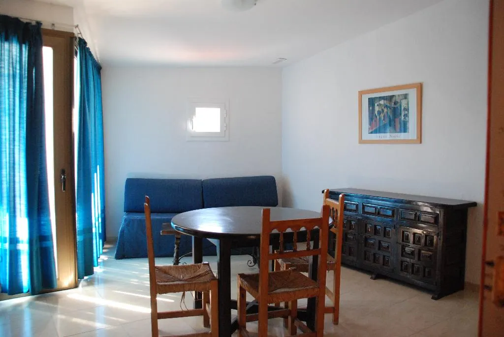 APARTMENT CAPACITY 4 Room, Corcega, Costa Dorada
