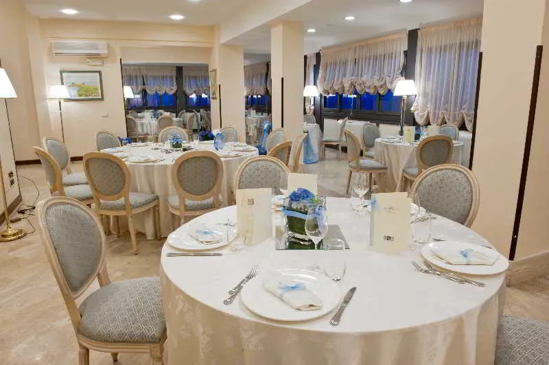 Restaurant, Hotel San Giorgio, Rome