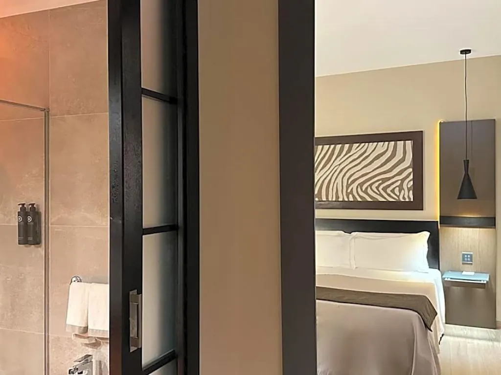 SUITE CAPACITY 3 Room, Hotel Capo San Vito, Palermo