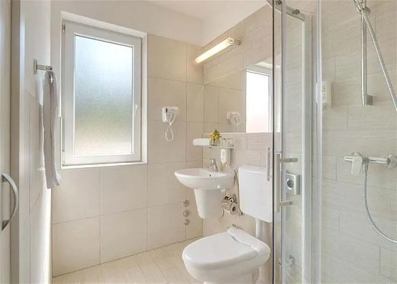 APARTMENT SUPERIOR CAPACITY 4 Room, Apartments Katoro Plava Laguna, Istria
