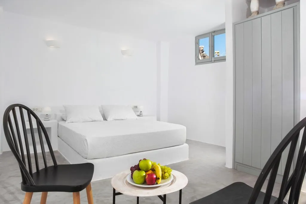 Double or Twin EXECUTIVE Room, Lava Suites & Lounge, Santorini
