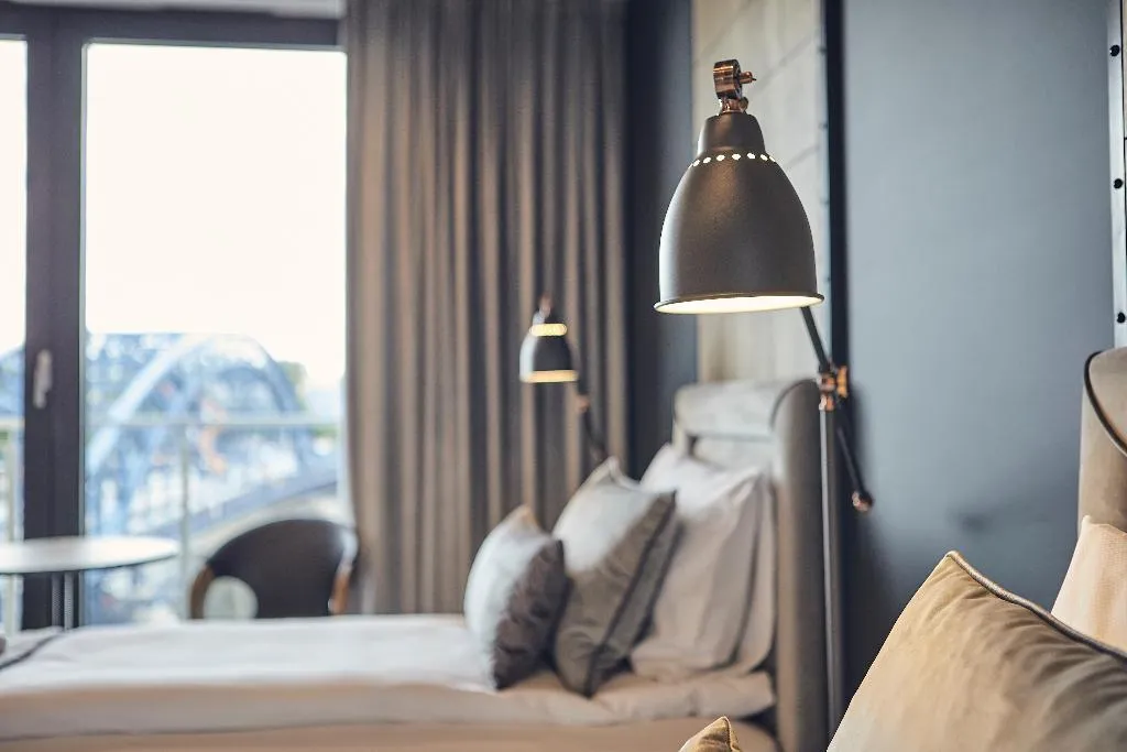 TWIN SUPERIOR Room, The Bridge Suites, Krakow