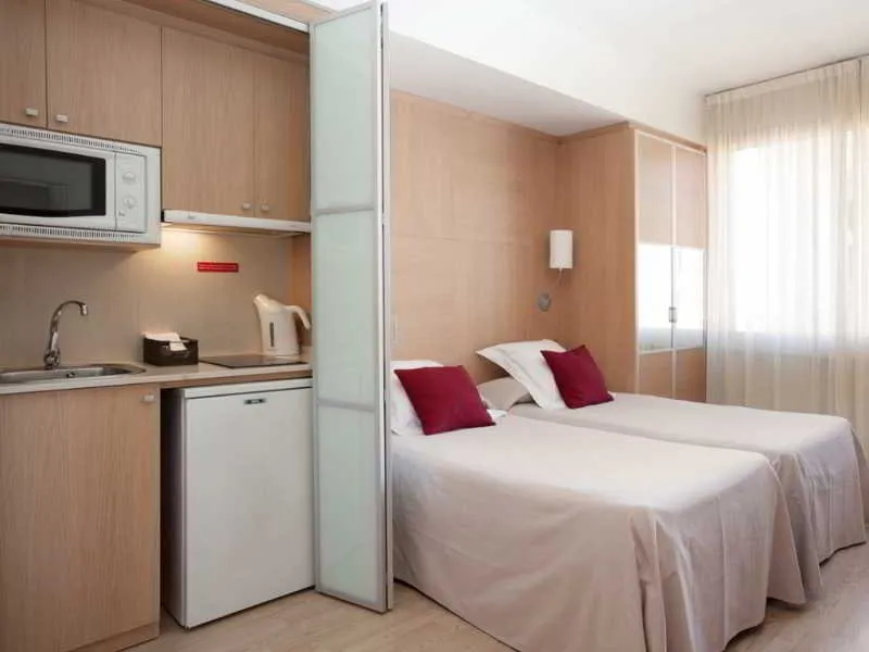 General view, Aparthotel Silver, Barcelona