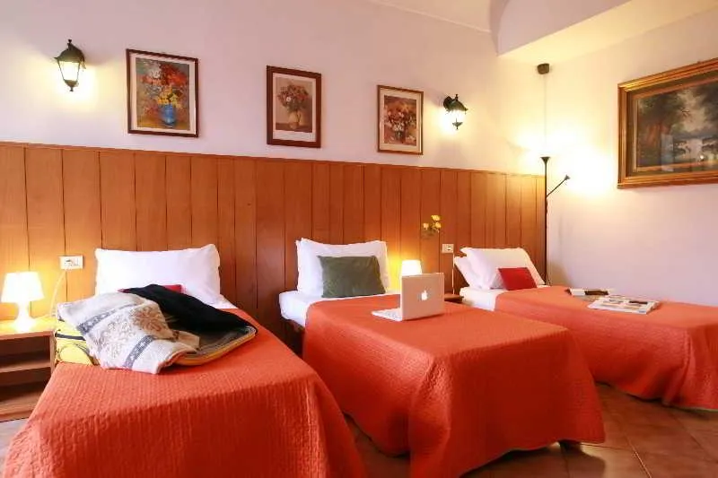 TRIPLE STANDARD Room, Locanda De' Pazzi, Florence