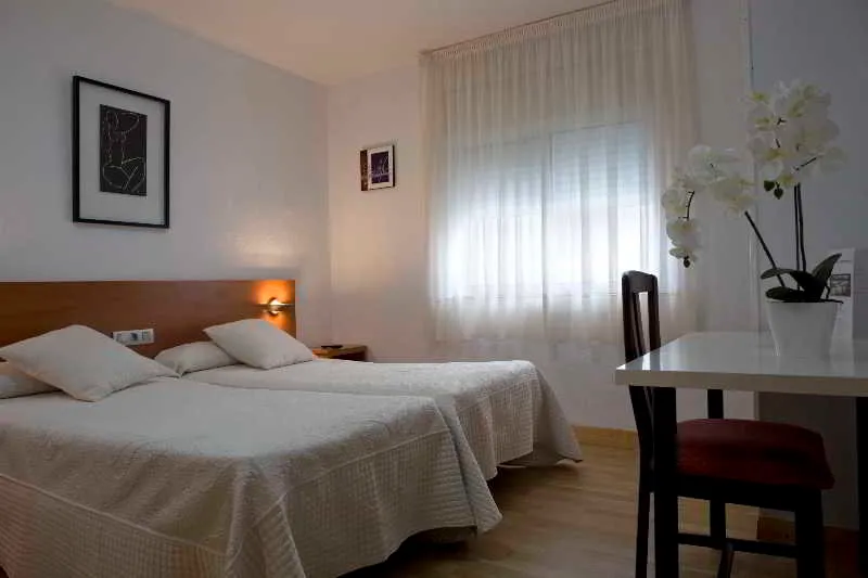 Room, Tolosa, Costa Dorada