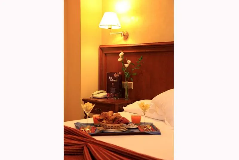 Room, Hotel Cervantes, Seville
