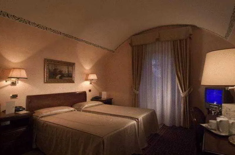 Room, Relais Falisco, Rome