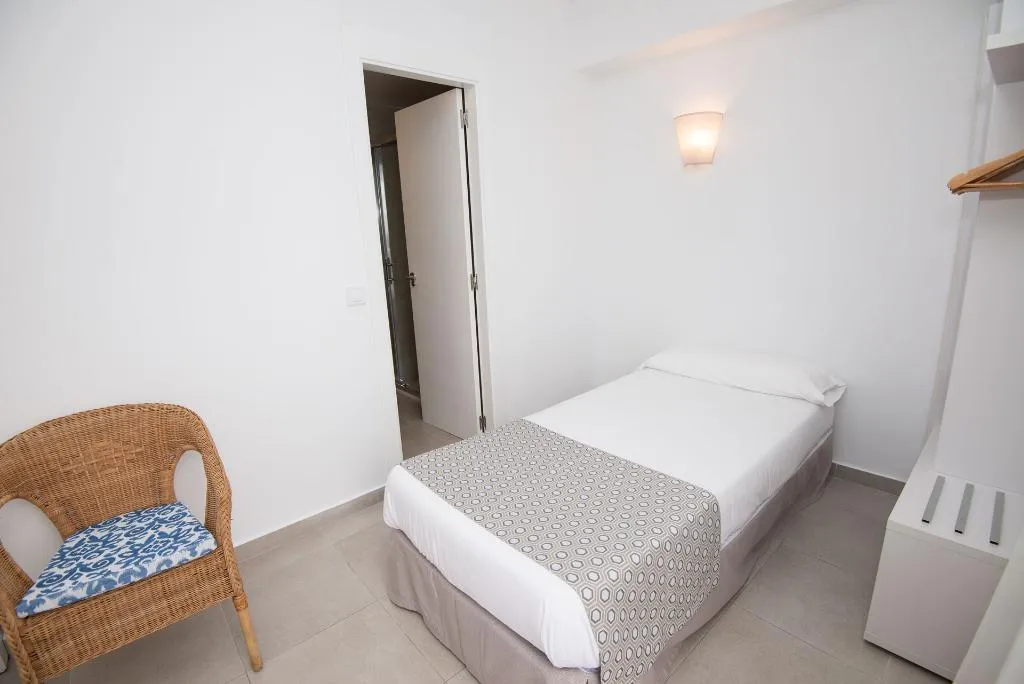 SINGLE WITHOUT BALCONY Room, Chevy Hotel & Suites, Majorca